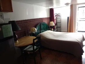 Astoria B&B - Image 4