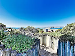 New Listing! Modern Beach Dream W/ Ocean Views 3 Bedroom Home - Image 4