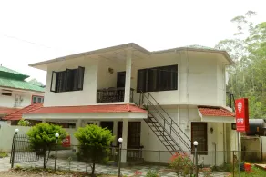 Winter Castle Homestay - Image 3