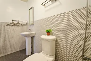 Apple Room Hostel - Image 4