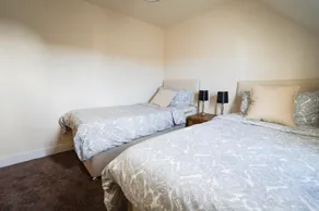 Thatcham Serviced Apartments - Image 5