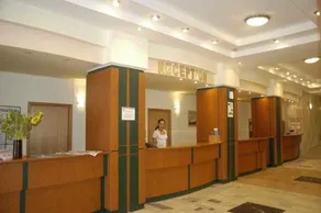 Hotel Amiral - Image 2