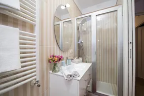 B&B Salerno Chic In Center - Image 4