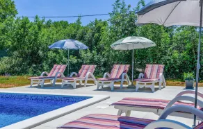 Amazing Home in Trget With Outdoor Swimming Pool, Wifi and 3 Bedrooms - Image 5
