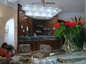 Laura Hotel - Image 5