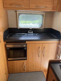 Captivating 2 bed Motorhome in Wareham - Image 5