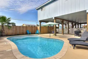 Blue Fin Beach House - Image 5