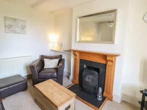 Home Farm Cottage - Image 5