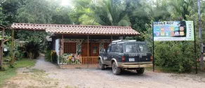 Drake Bay Backpackers - Image 5