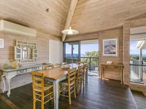 Sunshine Beach Serenity and Pet Friendly ! 9 Seaview Terrace, Sunshine Beach, QLD 4567 - Image 5