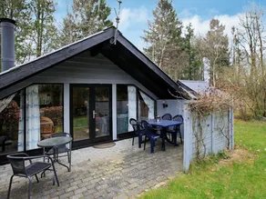 Quaint Holiday Home in Ansager With Swimming Pool - Image 4