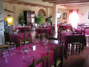 B&B Il Pozzo Di Radi - Image 3
