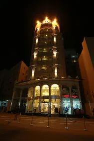 Victoria Hotel - Image 4