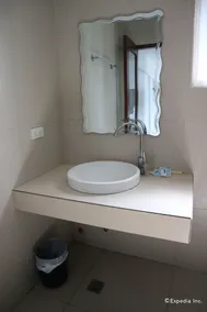 Cliff House Boracay - Image 2