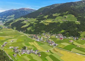 Apartment With one Bedroom in Strassen, With Wonderful Mountain View, - Image 4