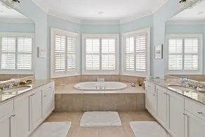19 Coast Cottage Lane by Hodnett Cooper - Image 5