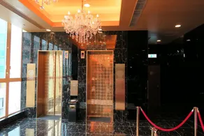 Grand City Hotel - Image 2