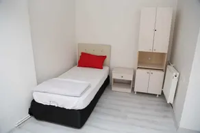 Beyaz Otel - Image 3