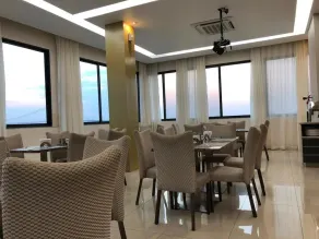 Blu Sky Hotel - Image 5