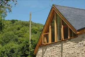 Poet's Barn - Image 4