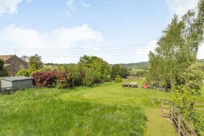 Bumble Cottage - Image 4
