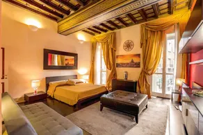 Suite in Rome Historic - Image 4