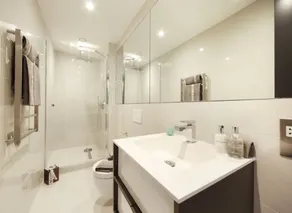 Luxury Penthouse London - Image 5