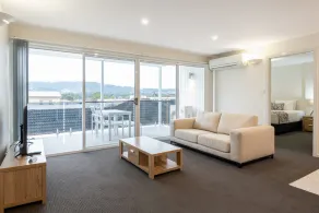 Warners Bay Apartments - Image 3
