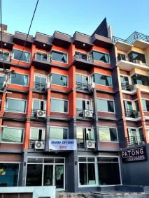 Patong Gallery Hotel - Image 5