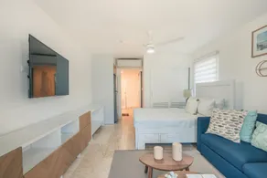 Amazing Property 1 BR at Green One - Image 5