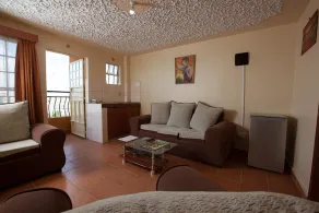 Oloiboni Hotel - Image 2
