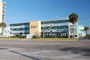 Harbor House B6 2 Bedroom Condo by RedAwning - Image 3