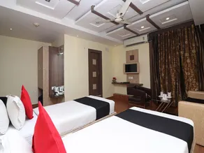 Hotel Heaven - Image 4