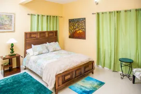 Skyview Manor Guest Apartments - Image 3