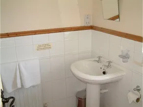 Travellers Rest - Image 2