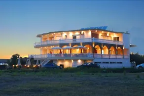 Hotel Esperanza - Image 3