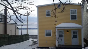 Eddie James Harbour Cottage - Image 5