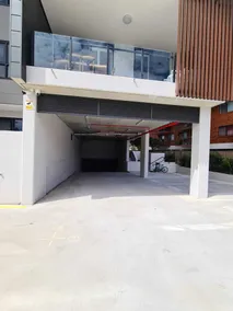 Modern 2 BR with Private Pool and Garden - Image 4