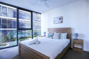 Stylist 2 Bedrooms Apartment with Pool/GYM/Parking - Image 2