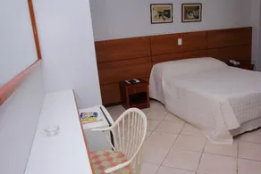 Metropole Palace Hotel - Image 3
