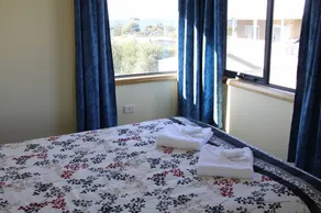 Douglas Street - Image 5