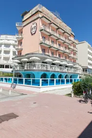 Hotel Negresco - Image 3