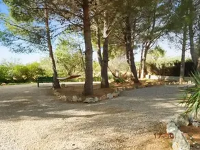 Family friendly house with pool - Image 3