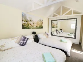 Home to Roost - Image 3