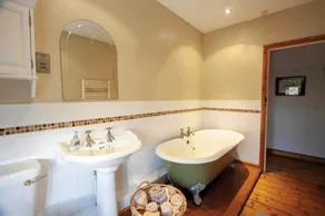 Little Hill End Cottage - 2 Bedroom Cottage - Llangennith - Image 5