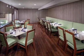 DoubleTree By Hilton Cleveland East Beachwood - Image 2