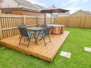6 Whitecraigs Crescent - Image 4