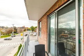 Cozy 1BR Apartment - Near DT Hamilton - Image 3