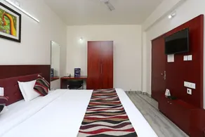OYO 3518 The Room - Image 3