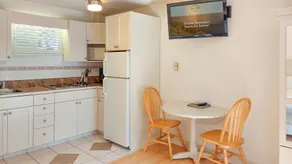 The Village Motel - Image 2